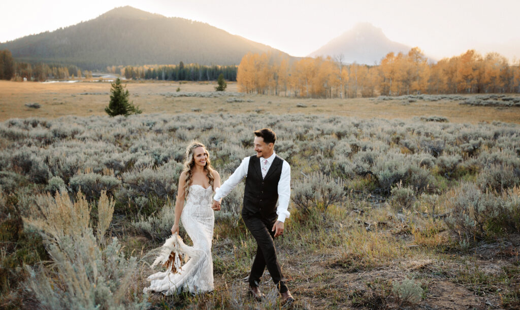 A couple eloping at Oxbow bend during their Jackson Hole elopement